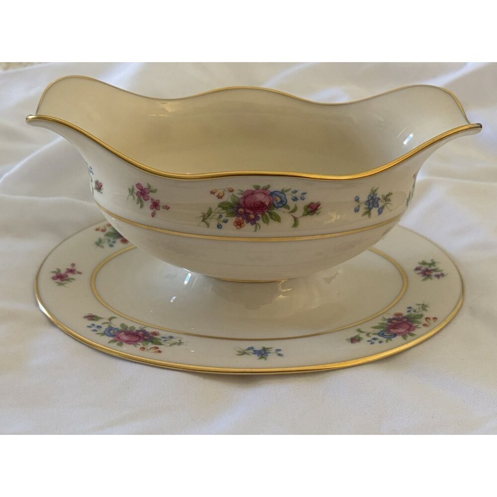 Lenox Rose Gravy Boat with Underplate